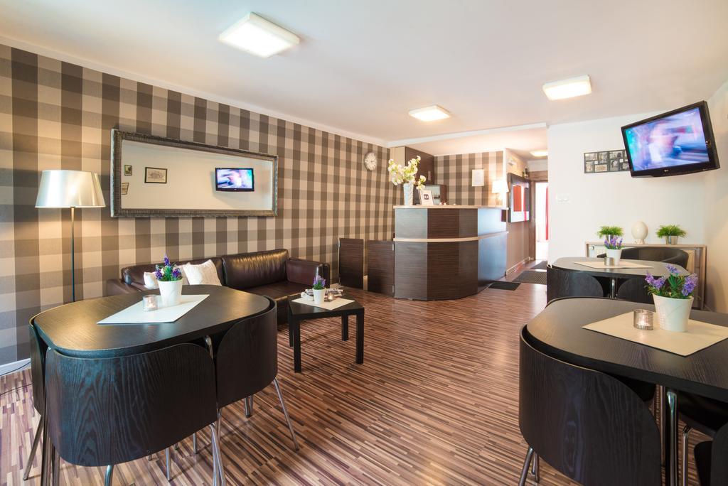 Green Hostel Stary Toruń Екстериор снимка